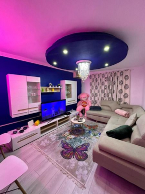 Ava's House